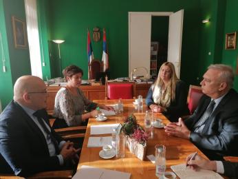 Εθιμοτυπική συνάντηση του Έλληνα Πρέσβη στη Σερβία κ. Γιώργου Διακοφωτάκη με τον Υπουργό Πολιτισμού και Ενημέρωσης της Σερβίας κ. Vladan Vukosavljević